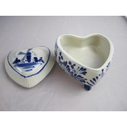 Шкатулка керамическая...